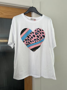 T-shirt With Leopard Print & Stripe Heart